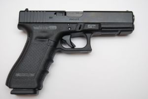 GLOCK 17