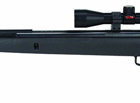 Crna vazdušna puška Gamo Big Cat 1250 4.5 mm sa sintetičkim kundakom, gumenim amortizerom i montiranim optičkim nišanom Gamo 4x32 WR, prikazana iz profila